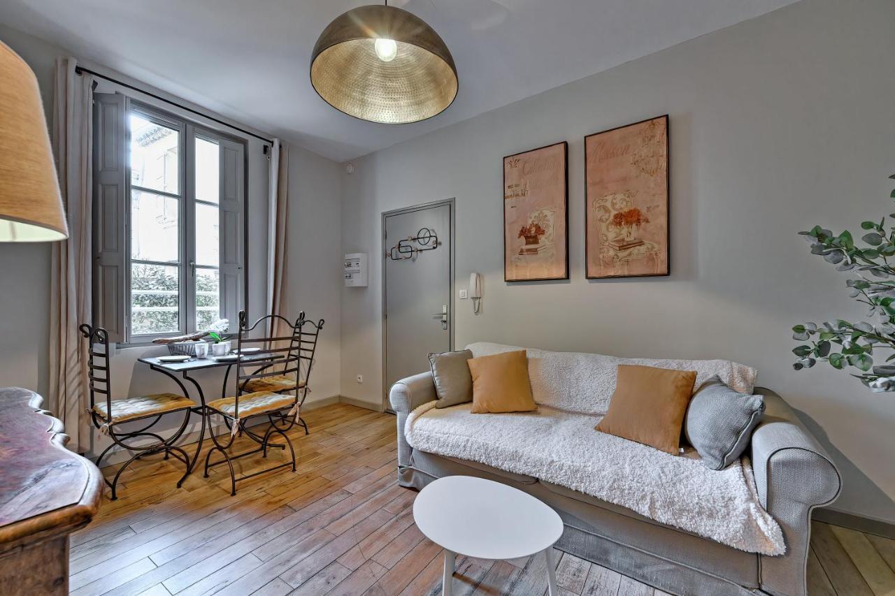 Au Coeur Des Papes, Dans Batisse De Charme Studios & Appartements En Coeur De Ville Авіньйон Екстер'єр фото